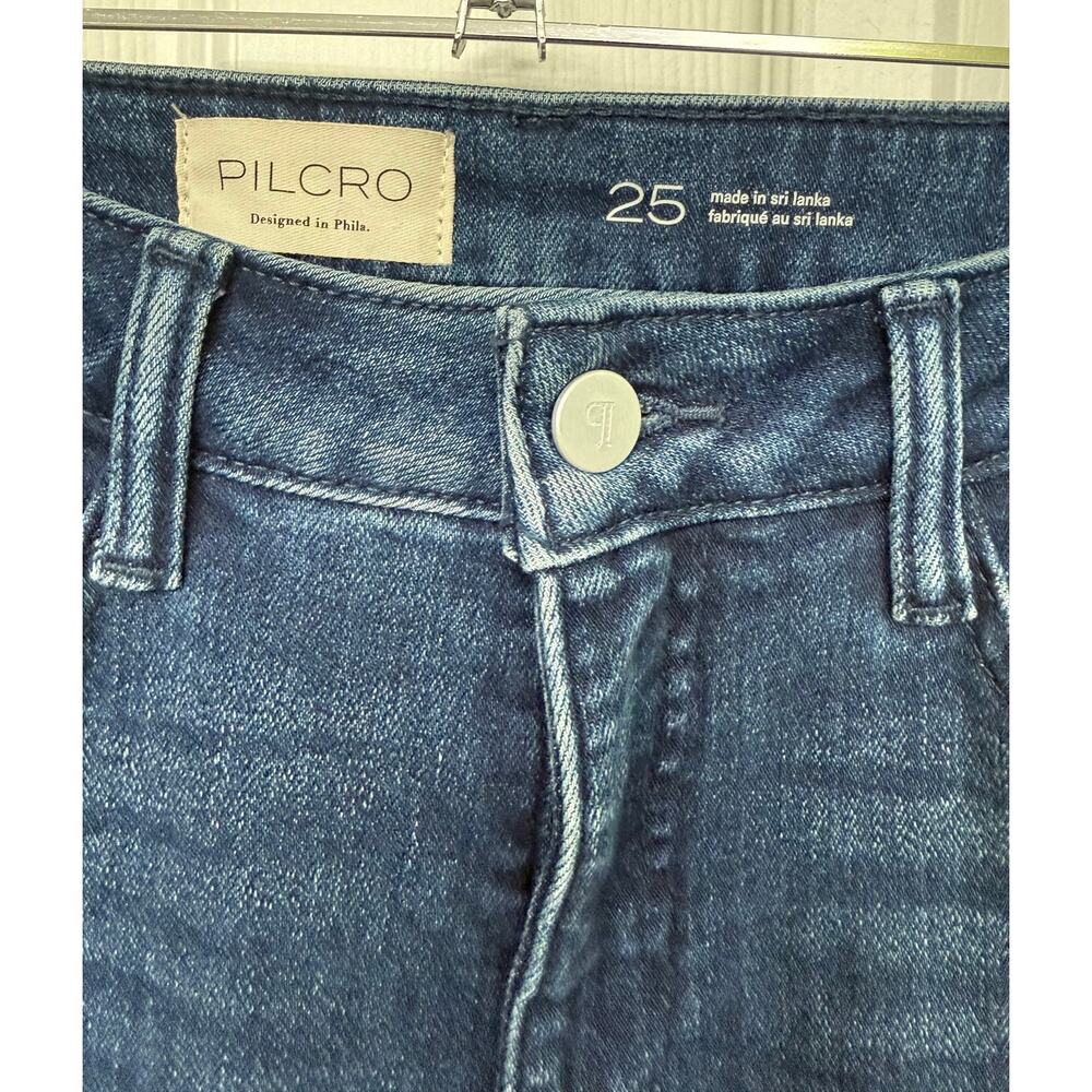 Pilcro High-Rise Flare Jeans Dark Wash Studded Hem Size 25 trendy $168 NWT - Picture 9 of 11